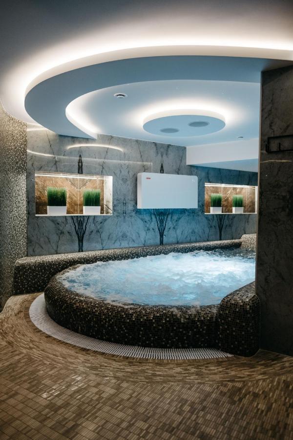 Bohema Hotel Telsiai Luaran gambar